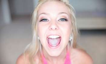 Hilary in Amateur Allure