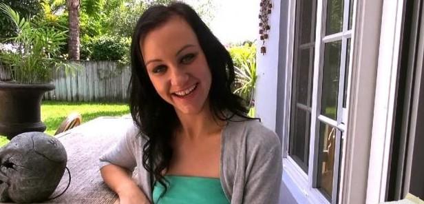 London Lawrence – Lick Me London