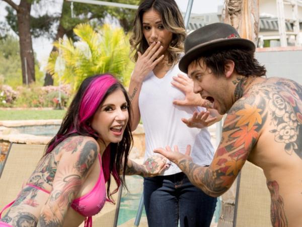 Joanna Angel, Nadia Styles – She Looks Familiar