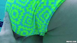 Karlee Grey Big Natural Tits Underwater