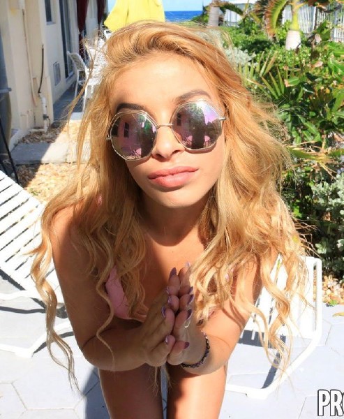 Carmen Caliente – Too Much Fun in The Sun