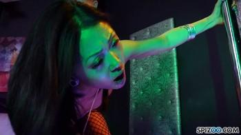 Spizoo – Saya Song Stripper Experience