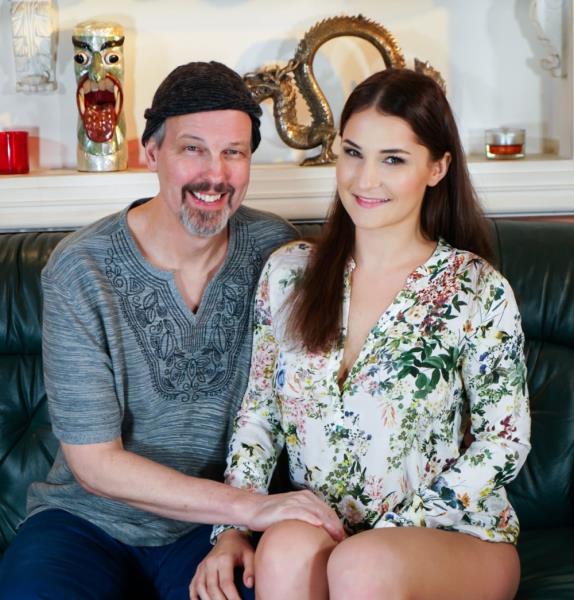 Ellen Betsy – Love Guru