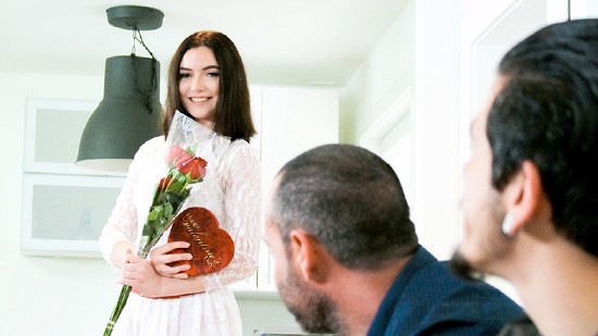 Maddie Winters – Stepbrothers Valentines Day Surprise