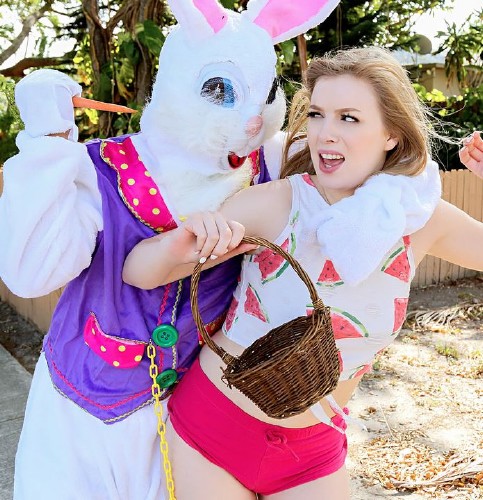 Dolly Leigh – Stealing from the Easter Bunnys Basket [MOFOS FREE]