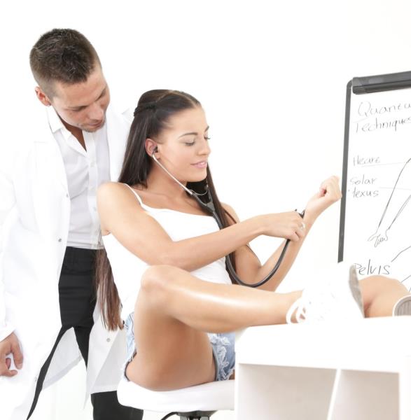 Eveline Dellai – Eveline Loves Anal