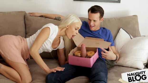 Step Siblings Caught – Emma Hix