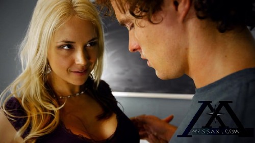 Sarah Vandella – Blackmailing Student for Sperm Supply II