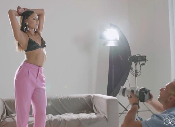 Cassie Del Isla – High Fashion Anal