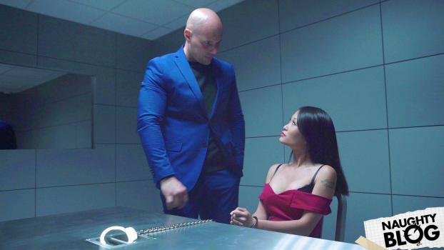 Beautiful Asian Pussykat Gets Out Of Interrogation By Fucking The Cop!