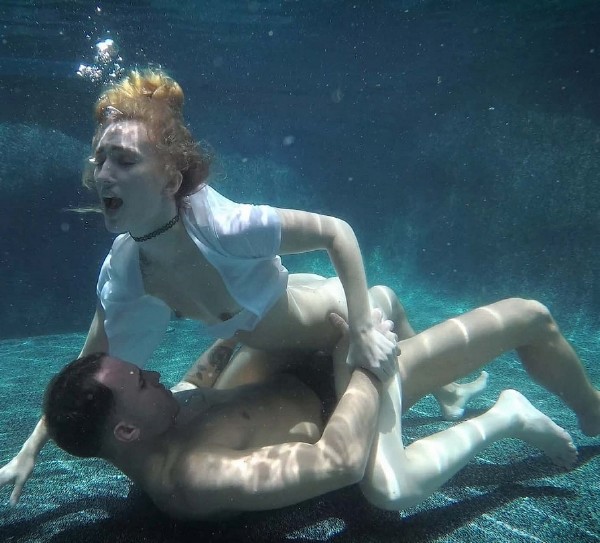 VICTORIA GRACEN – NICE DAY OUTSIDE PT.2