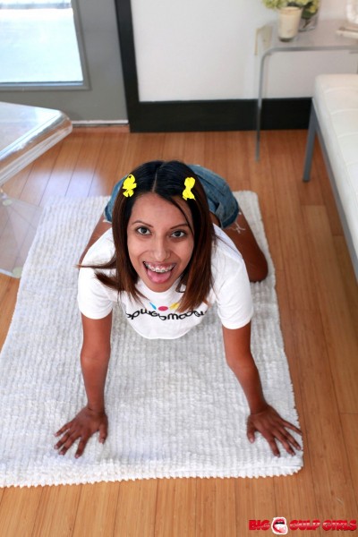 Mandy Mynx – Brace Yourself For This Blowjob