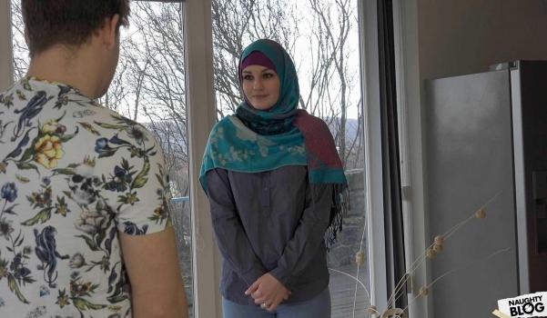 Sex With Muslims – Elena Vega