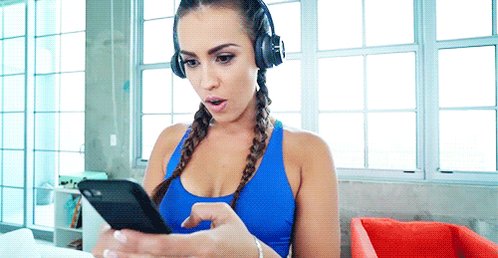 Kelsi was out in one of his daily runs, when he noticed a phone on the floor, opened the phone and there were some fucking pictures there that seemed to belong to the owner