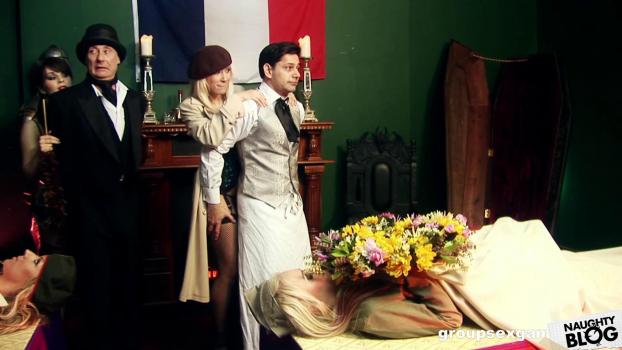 Group Sex Games – Ello Ello