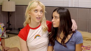 ThatSitcomShow – Chloe Cherry And Emily Willis That 70s Ho Fez In The Middle