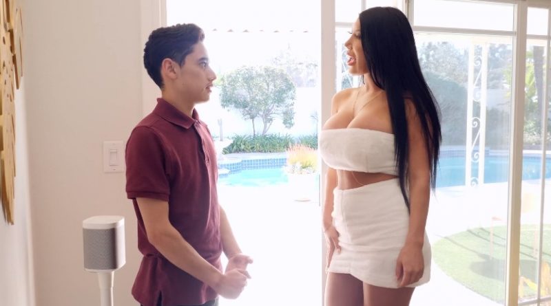 PureMature – August Taylor A Mothers Love