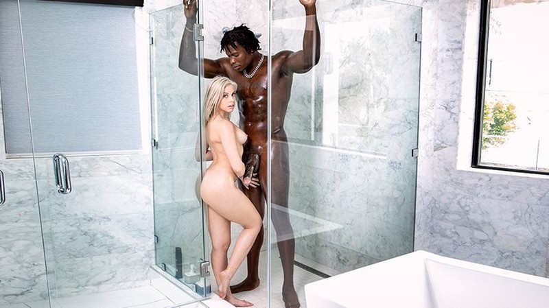 Allie Nicole – Sex And Basketball