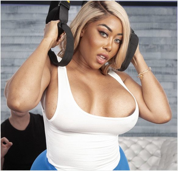 Moriah Mills – Cross-Training For Cock