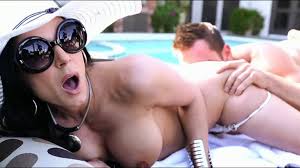 Kendra Lust – Poolboy Seduction