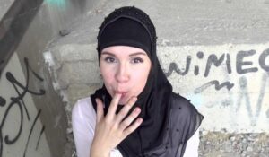 Sex With Muslims – Izzy Dark