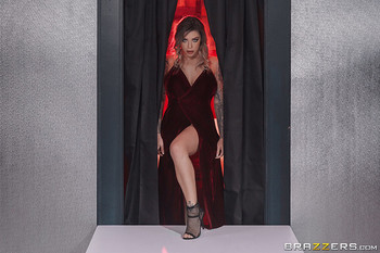 Karma’s Rx – Runway Booty’s