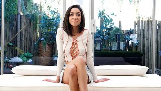 Casting Couch HD – Mia & April