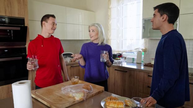 RK Prime – Zazie Skymm