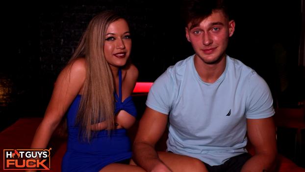 Hot Guys Fuck – Francesca Rossi
