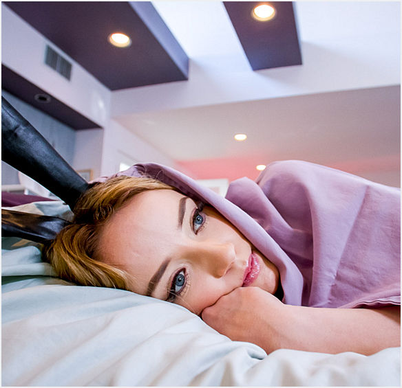 Maria Kazi – My Little Bunny