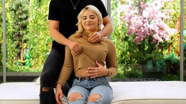 Net Girl – Georgia