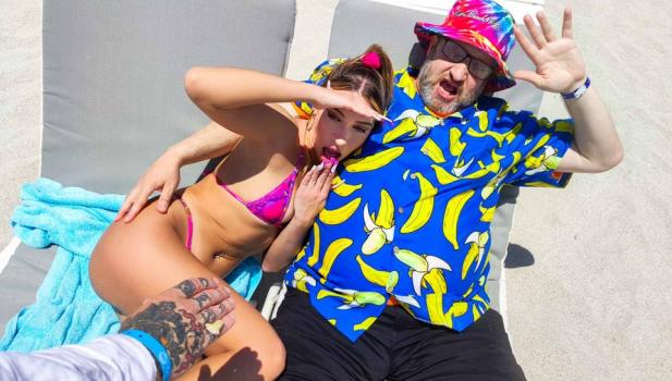 Immoral Live – Khloe Kapri